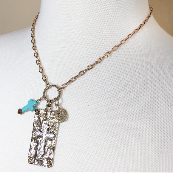 2-Tone Faith Cross Rugged Artesian Look Pendant Gold Necklace & Earrings Set - Picture 2 of 3